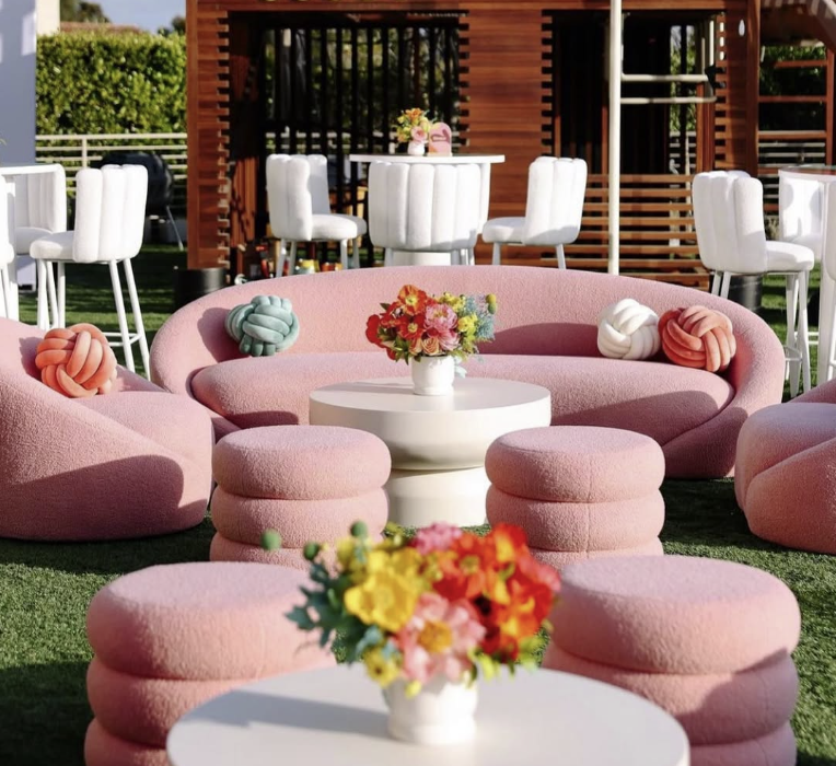 Cara Sofa, Pink Boucle